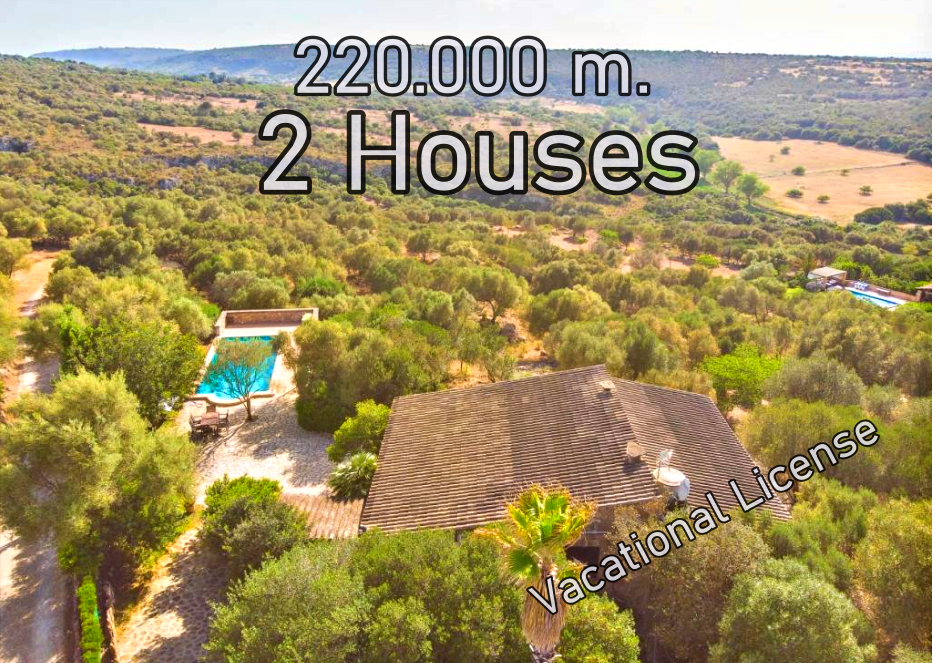 Finca with two houses completely renovated eight years ago with a tennis court in Colonia Sant Pere