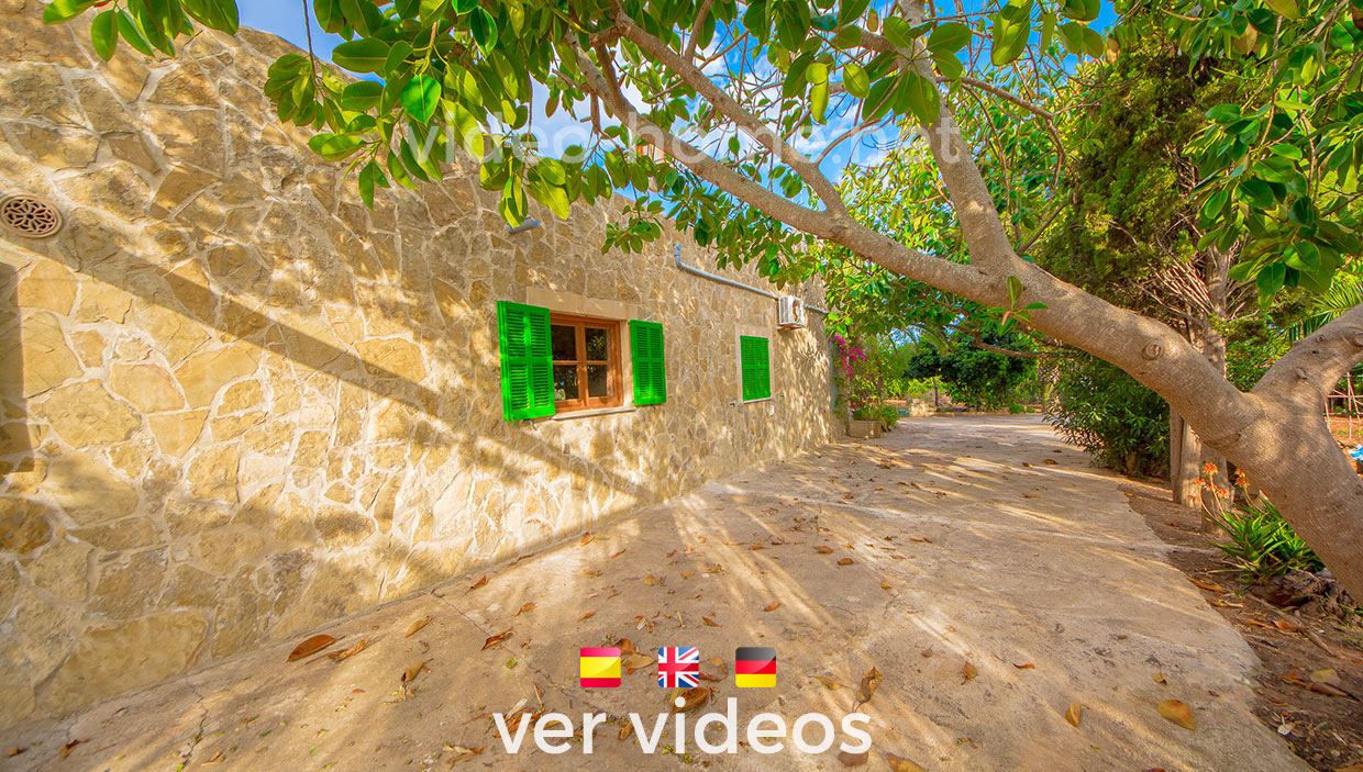 Finca mit Landhaus und Obstgarten in Porto Cristo, Dokumentarvideo zu sehen